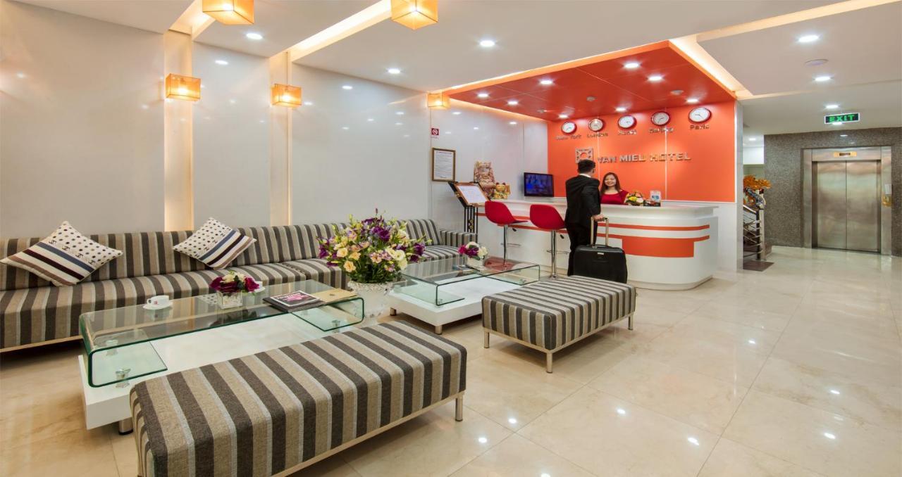 Van Mieu Hotel Hanoi Eksteriør billede