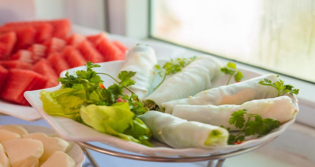 Van Mieu Hotel Hanoi Eksteriør billede